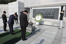 【포토】천안함 10주기 46용사 묘역 참배