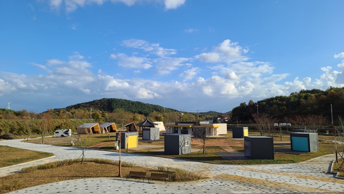서천군, 국립생태원 연계 캠핑장 ‘스테리움 서천’ 27일 오픈